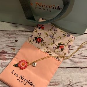 Les Nereides Pink Daisy Necklace